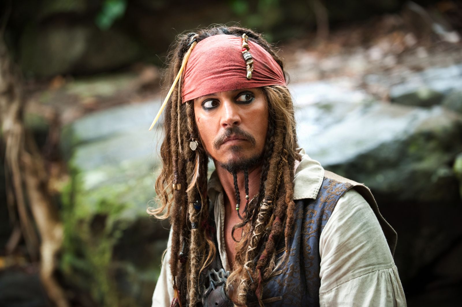 Movie News: Pirates of the Caribbean 5 gets a director(s)