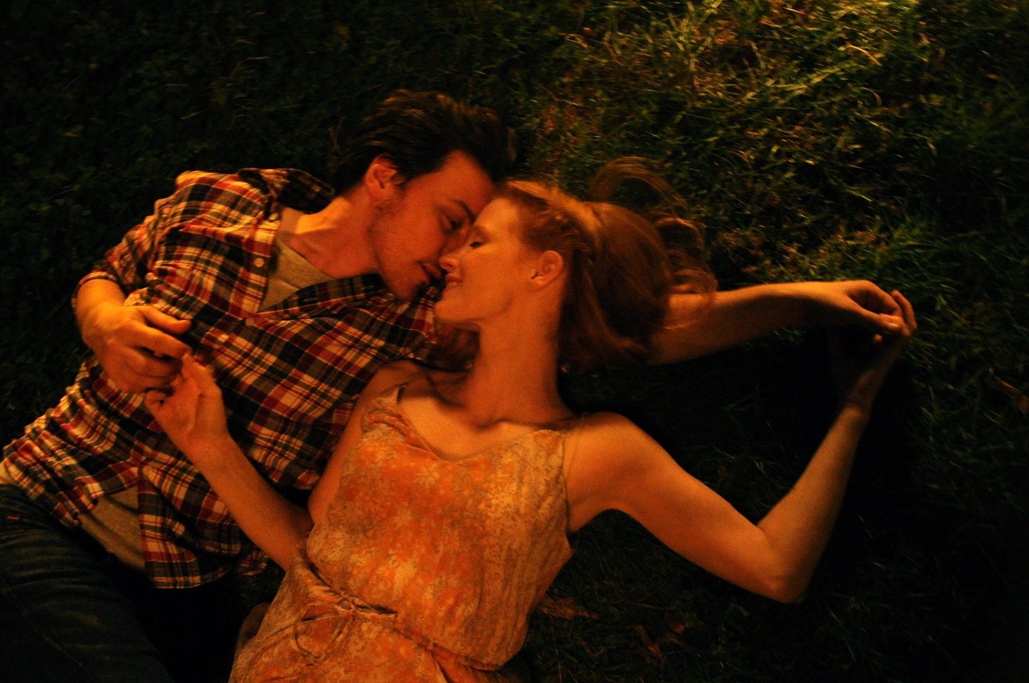 Podcast: White Bird in a Blizzard, The Disappearance of Eleanor Rigby – Extra Film