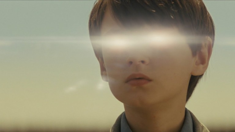 Movie Review: Midnight Special profoundly explores belief and wonder