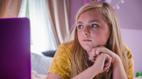 Movie Review: ‘Eighth Grade’ Beautifully Explores How We All Validate Ourselves Through The Eyes of a Teenage Girl