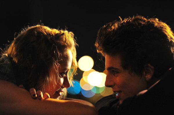 Movie Review: ‘Hot Summer Nights’ is fun and stylish and it made me miss the 90’s