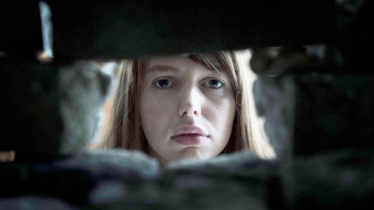 Movie Review: ‘The Hole in the Ground’ isn’t anything groundbreaking, but still a decent watch