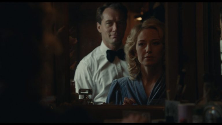 Movie Review: Jude Law and Carrie Coon Are Electrifying in ‘The Nest’