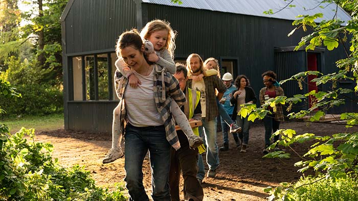 Movie Review (LFF): ‘Herself’ is an Emotional Drama Strengthened by Stellar Performances
