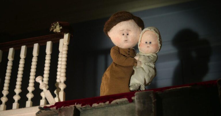 Movie Review: ‘The House’ Doesn’t Feel Like A Home At All