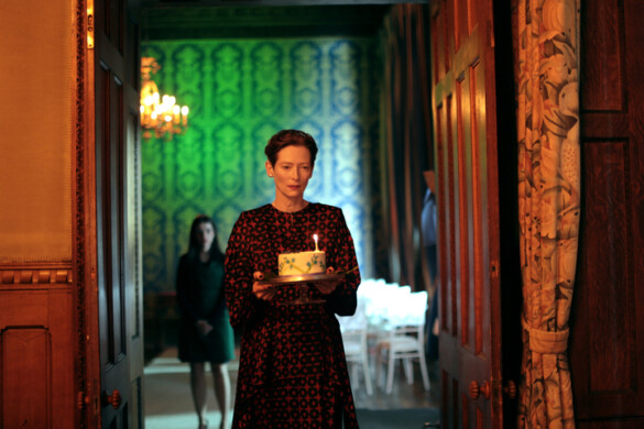 Movie Review (TIFF 2022): ‘The Eternal Daughter’ is a Contemplative Ghost Story