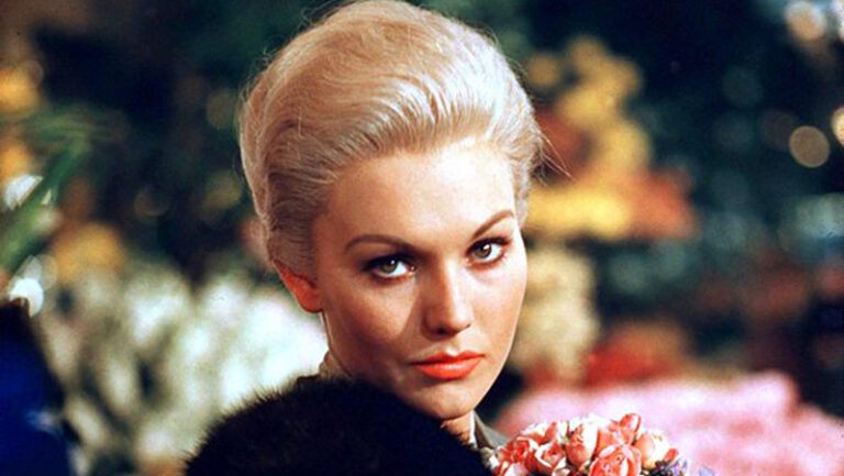 Women InSession: The Hitchcock Blonde