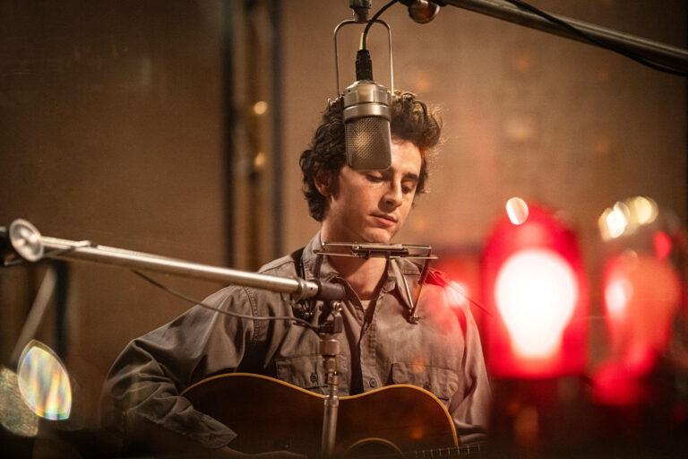 Chasing the Gold: DGA / SAG Nominations