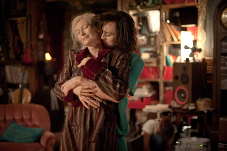 Women InSession: Vampire Romances