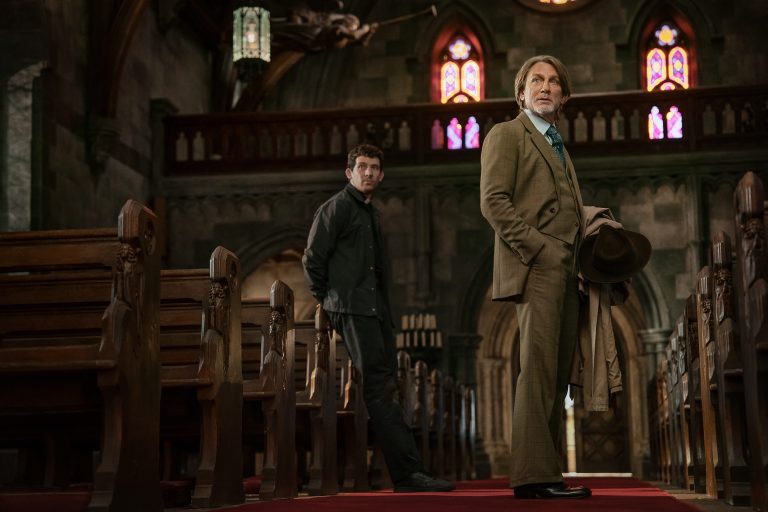 Movie Review (TIFF 2025): ‘Wake Up Dead Man: A Knives Out Mystery’ Refreshes and Honors the Genre