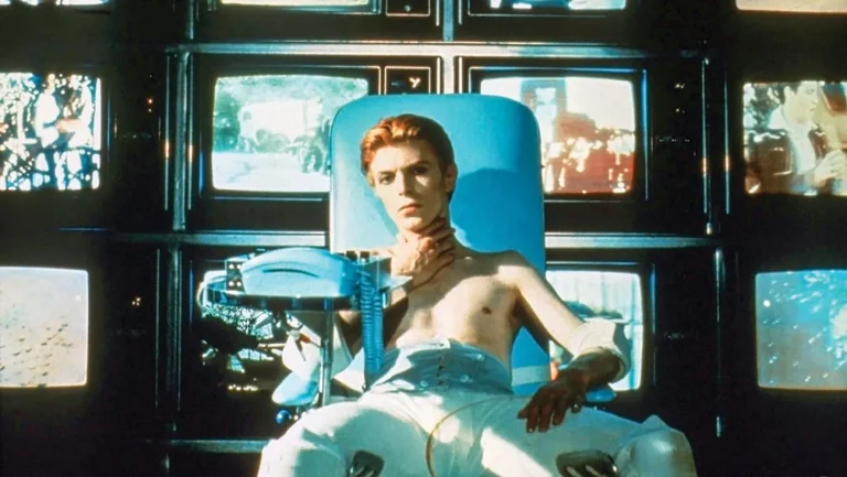 Op-Ed: Alienation, Fame, and Falling: Revisiting ‘The Man Who Fell to Earth’