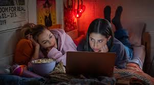 Movie Review: ‘Roommates’ Falls Apart in the End
