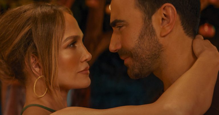 Movie Review: ‘Office Romance’ is a Lovely Homage for Fans of the Genre
