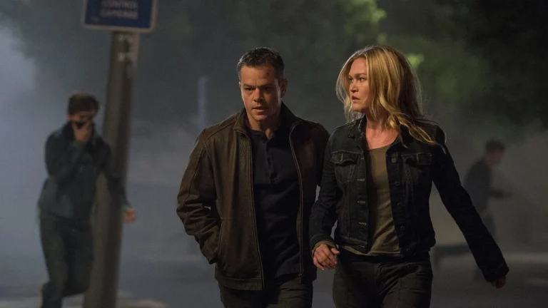 Op-Ed: ‘Jason Bourne’ at 10: A Decade Later, the World’s Favorite Spy Still Delivers